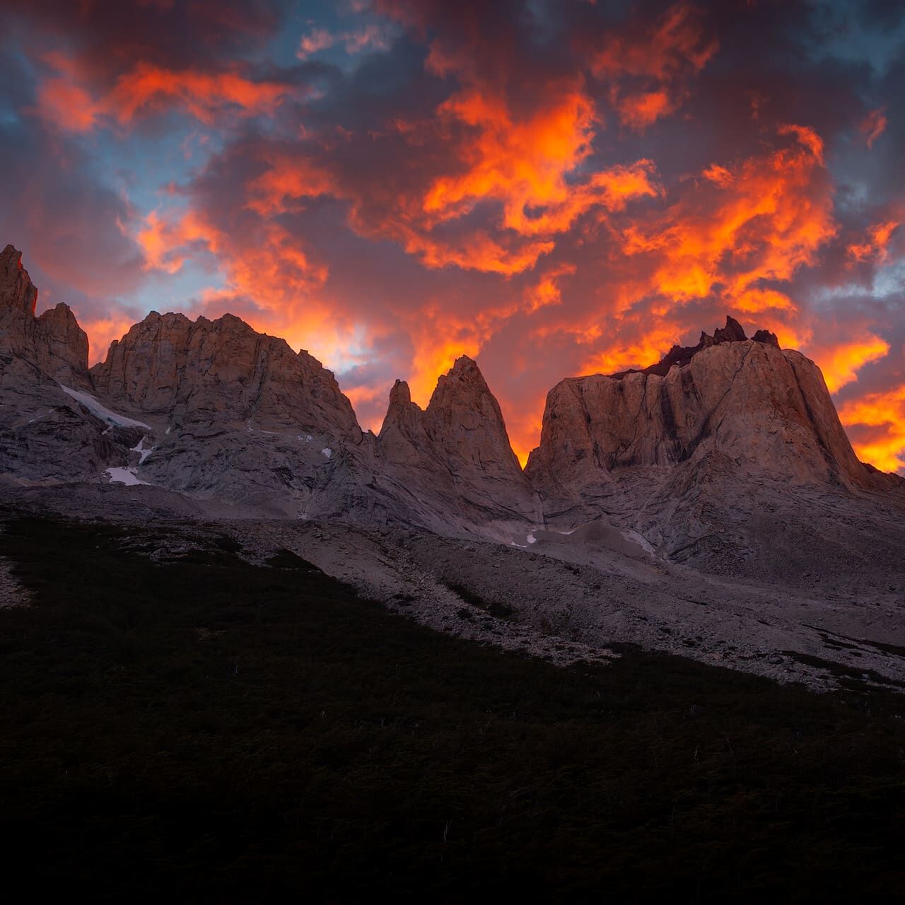 Dramatic clouds over the Valle Britanico on the W-Trek