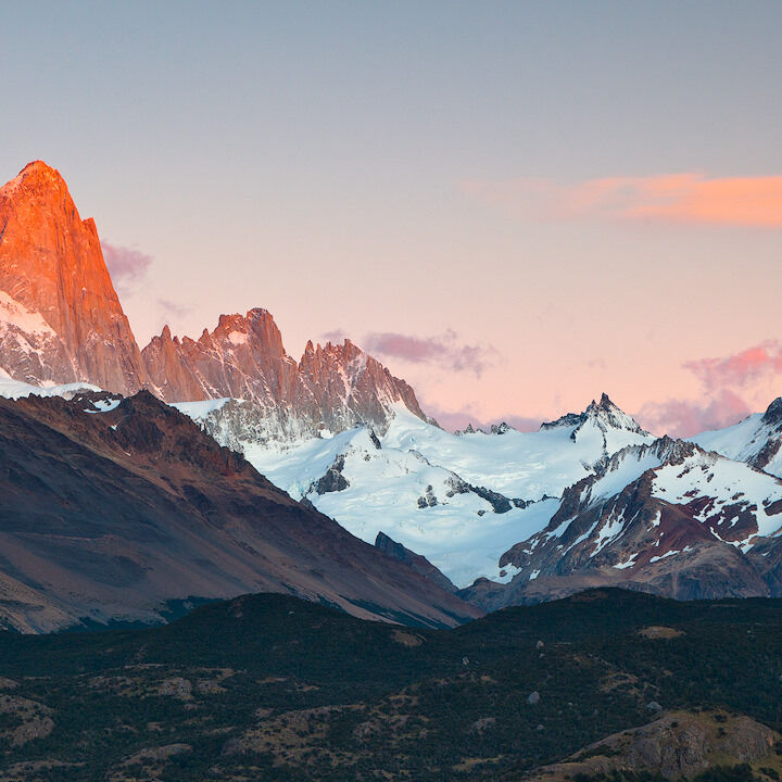 Fitz Roy alpenglow from Mirador de los Condores