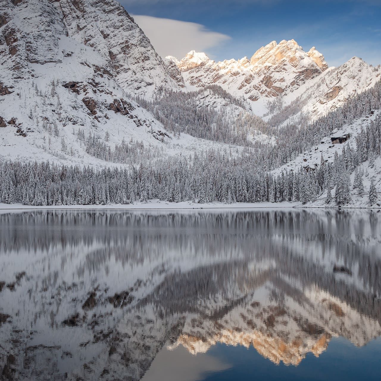 Lago di Braies in winter.