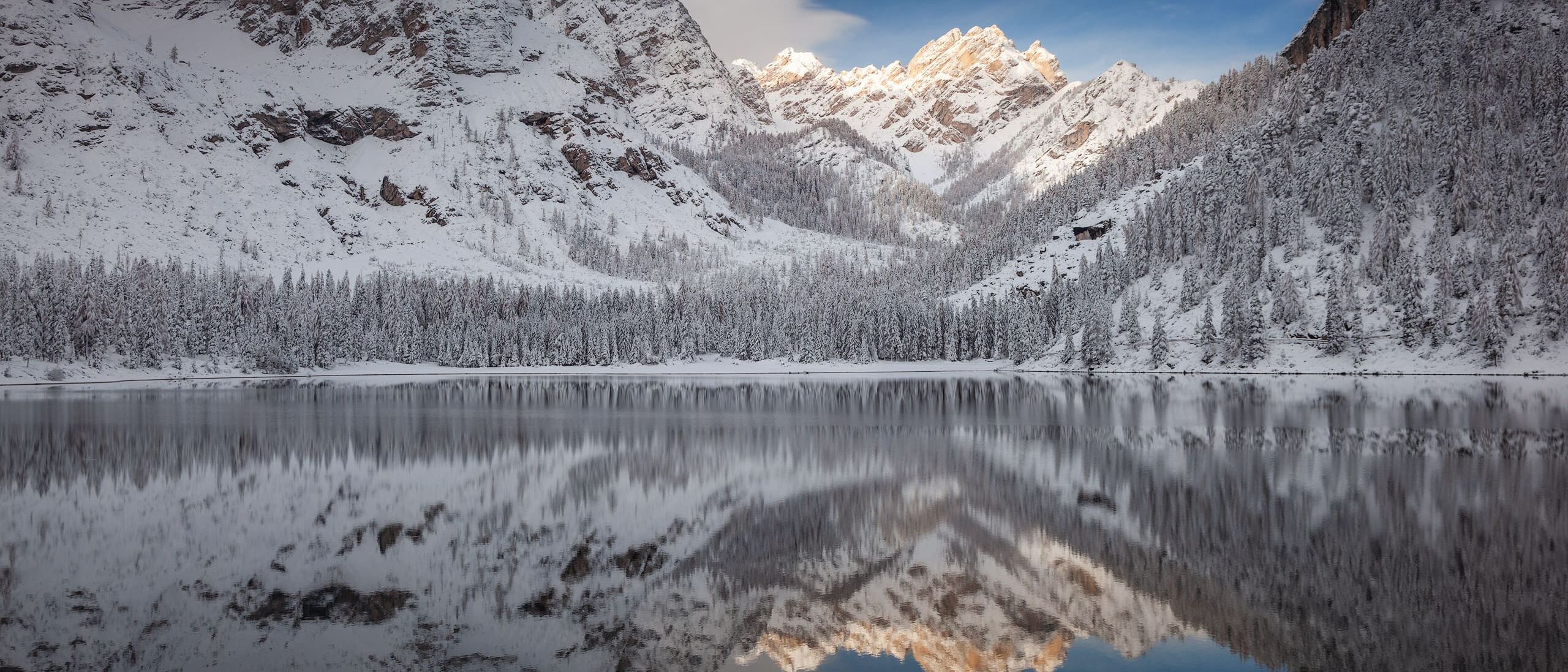 Lago di Braies in winter.